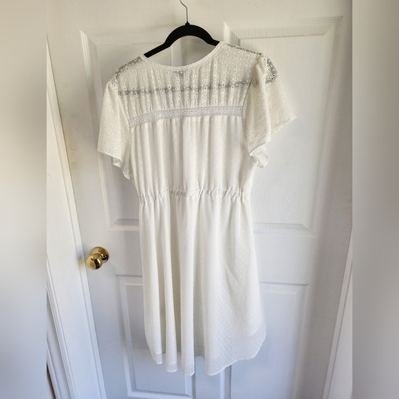 TORRID Babydoll Chiffon Clip Dot White Tunic Sz 1 - Picture 2 of 7